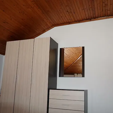 Lambovi - Lyubomir Lambov Guest house